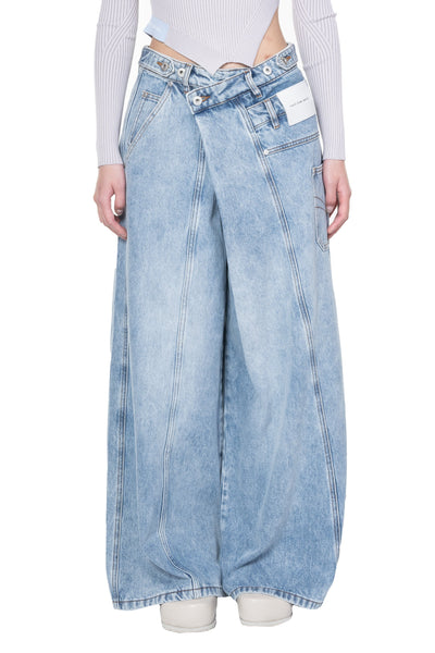 asymmetric-wide-leg-jeans-with