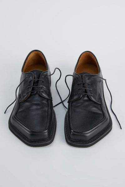 靴 MAGLIANO 24aw SCREWED RIZZOLI 69-NERO 41 MAGLIANO 24aw SCREWED RIZZOLI 69-NERO 41 - メルカリ