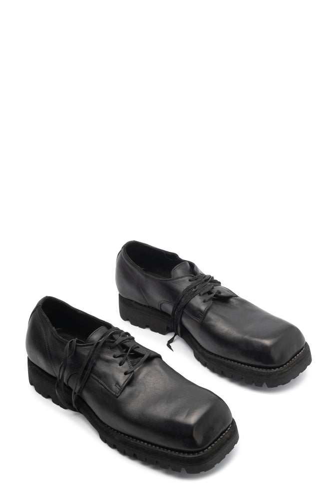79082V Derby Black