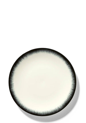 Ann Demeulemeester x Serax Black 17,5cm plate