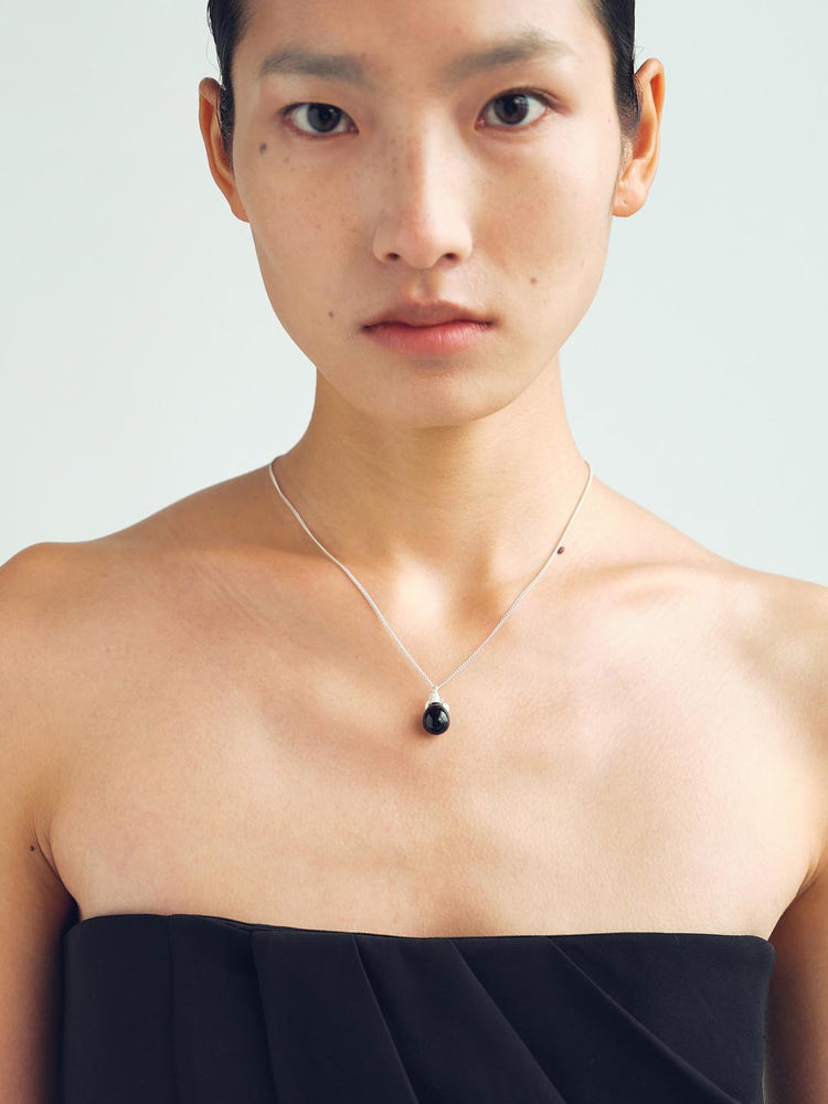 Black Agate Round Pendant Necklace