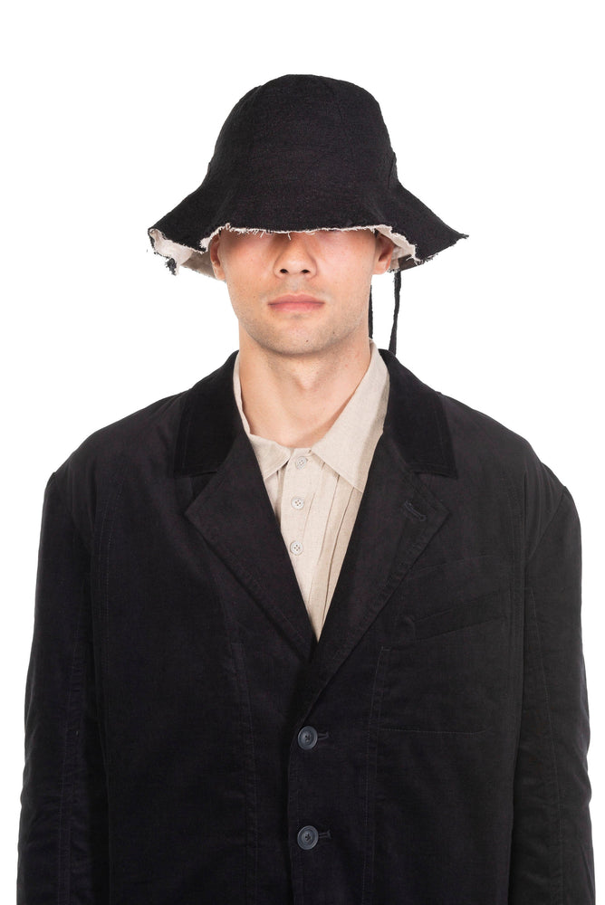 E Bucket Hat Black
