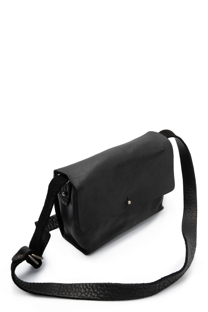 EN04C Groppone Cross Body Bag Black