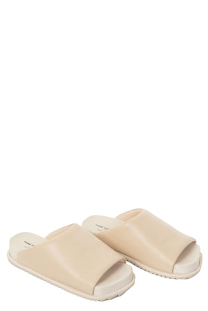 Yume Yume Finn Slider Beige