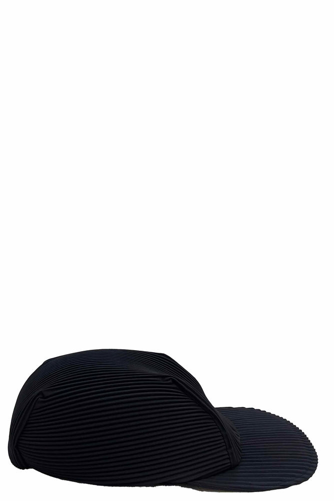 Pleats Cap Black