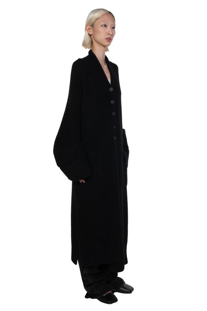 Yak Long Knit Coat Black