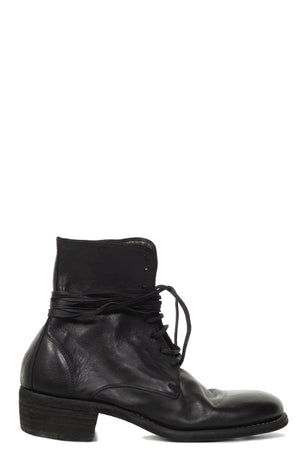 795 Horse Laced Up Boots Black