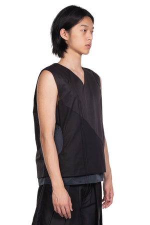 Aenrmous Asymmetrical But Symmetrical Vest Black