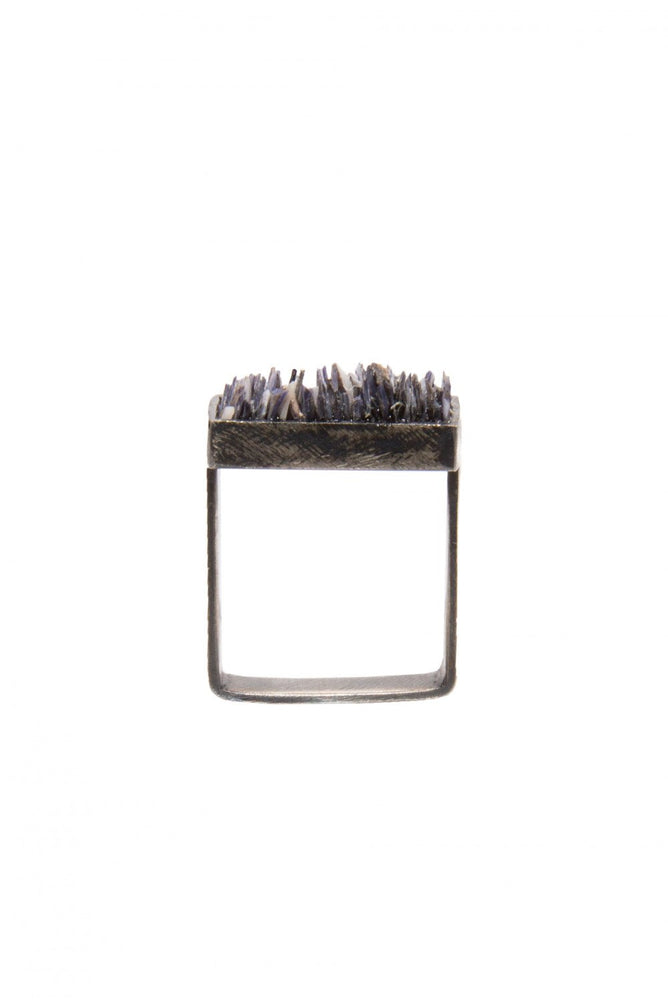 Yen Rectangle Mussel Ring